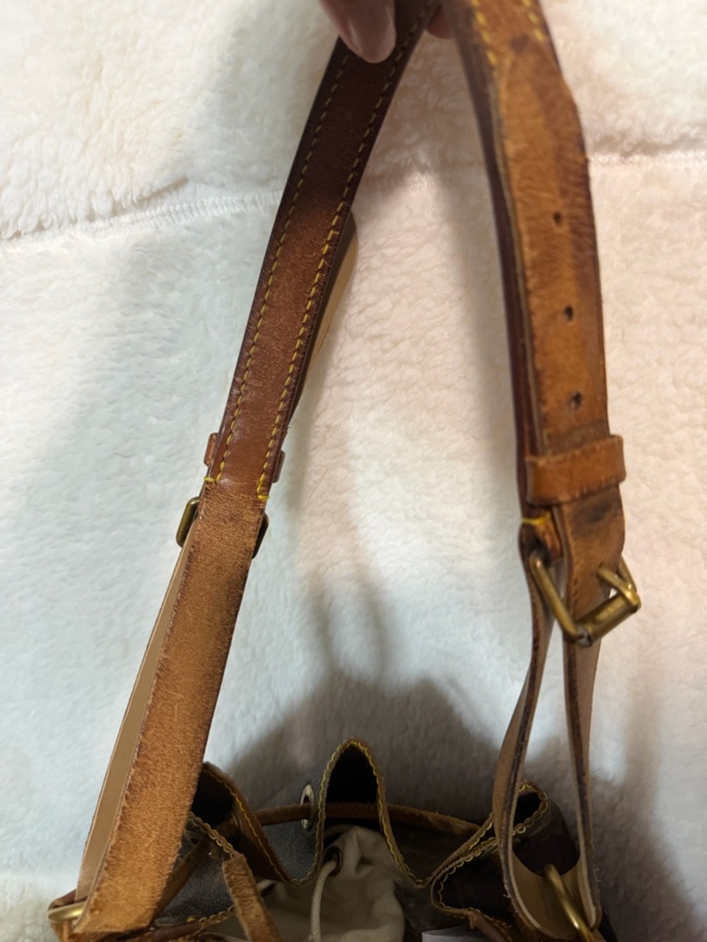Louis Vuitton Monogram Canvas Bucket Shoulder Bag in Brown and Tan - Picture 7 of 16